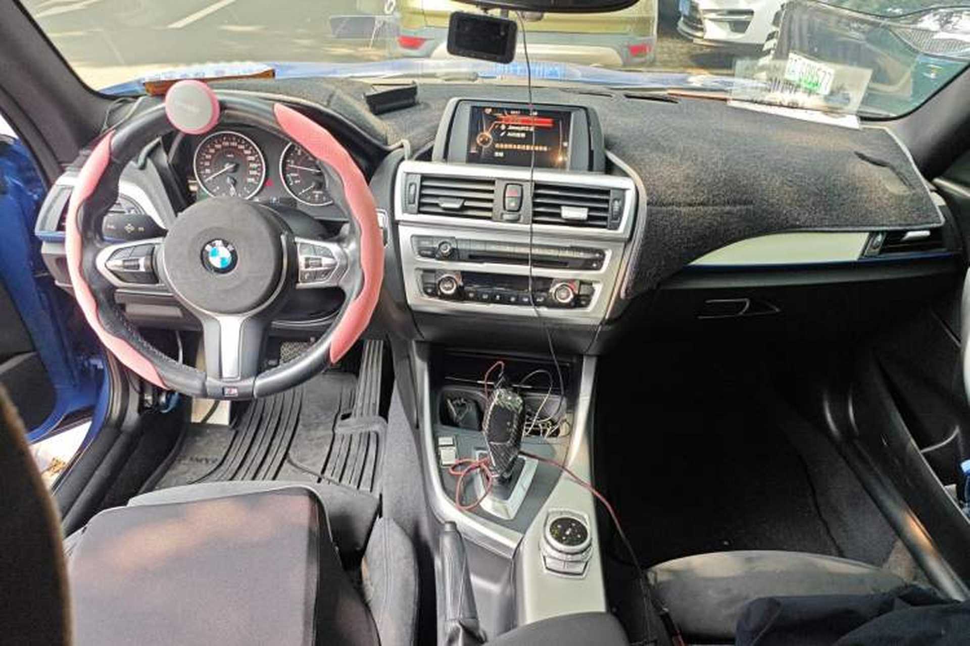 Used BMW 2 Series 2014 220i Sport Design Package Interior 2