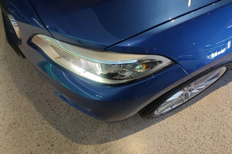 Used BMW 2 Series 2014 220i Sport Design Package Left Front Headlight