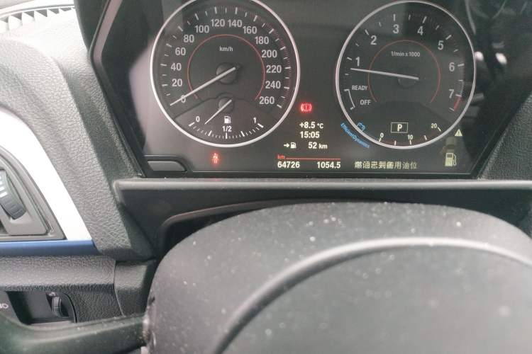 Used BMW 2 Series 2014 M235i Odometer Close Up