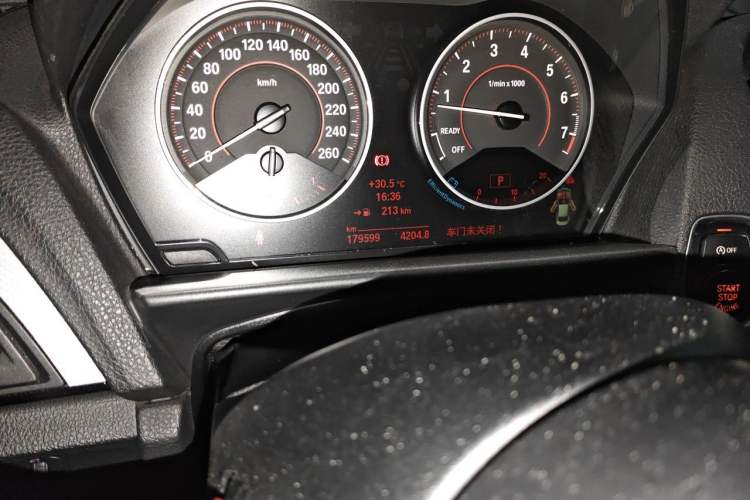 Used BMW 2 Series 2014 M235i Odometer Close Up