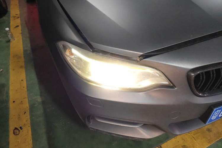 Used BMW 2 Series 2014 M235i Right Front Headlight