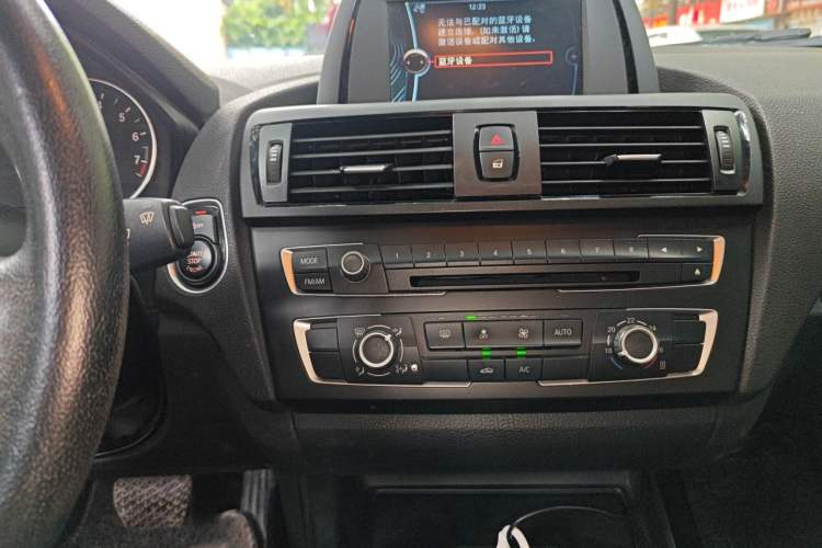 Used BMW 2 Series 2014 220i Leading Model Audio And AC Panel