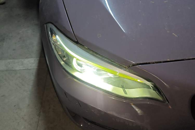 Used BMW 2 Series 2014 220i Leading Model Right Front Headlight