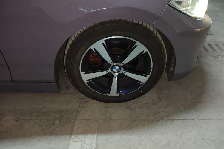 Used BMW 2 Series 2014 220i Leading Model Right Front Wheel Hub