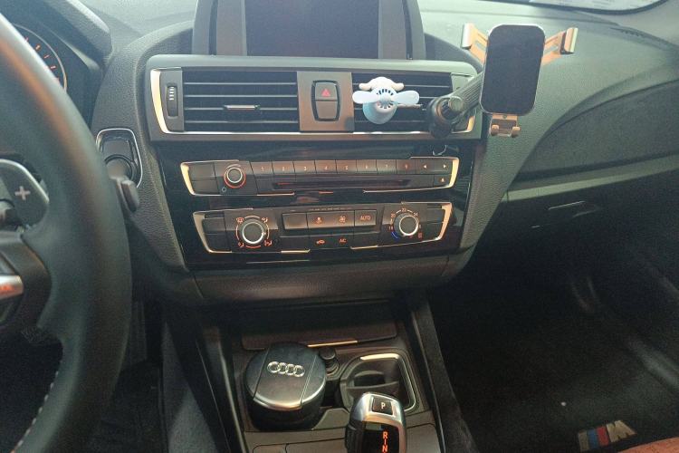 Used BMW 2 Series 2014 220i Leading Model Audio And AC Panel