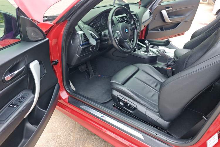Used BMW 2 Series 2014 M235i Driver Seat