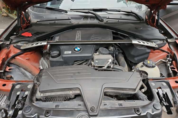 Used BMW 2 Series 2014 220i Sport Design Package Engine Bay