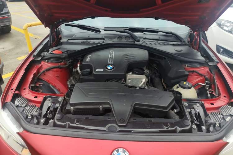 Used BMW 2 Series 2014 220i Leading Model Engine Bay