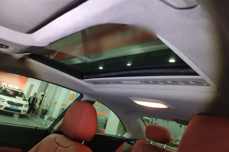 Used BMW 2 Series 2014 220i Leading Model Headliner