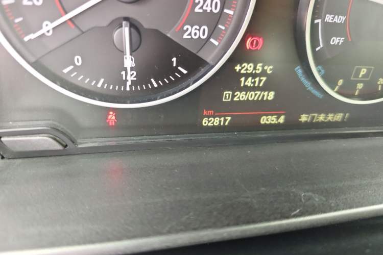 Used BMW 2 Series 2014 M235i Odometer Close Up
