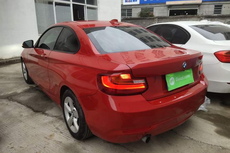 Used BMW 2 Series 2014 220i Leading Model Rear Left 45 Deg