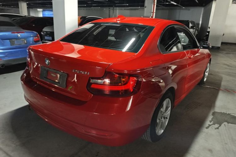 Used BMW 2 Series 2014 220i Leading Model Rear Right 45 Deg