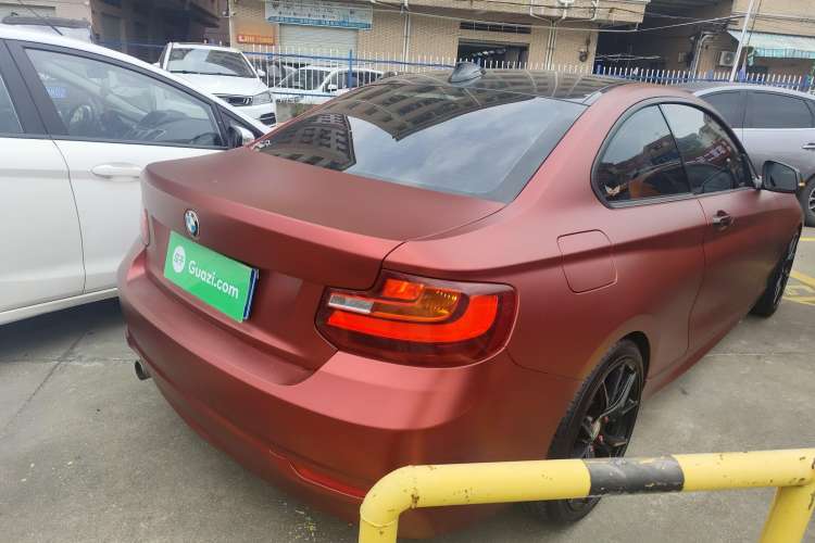 Used BMW 2 Series 2014 220i Leading Model Rear Right 45 Deg