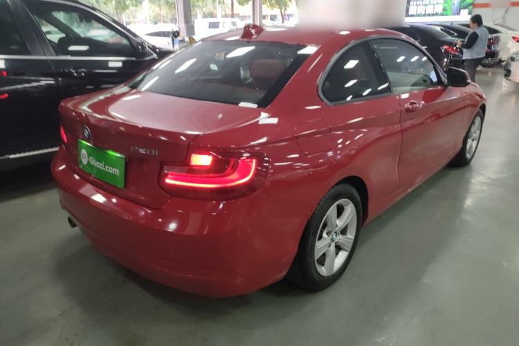Used BMW 2 Series 2014 220i Leading Model Rear Right 45 Deg
