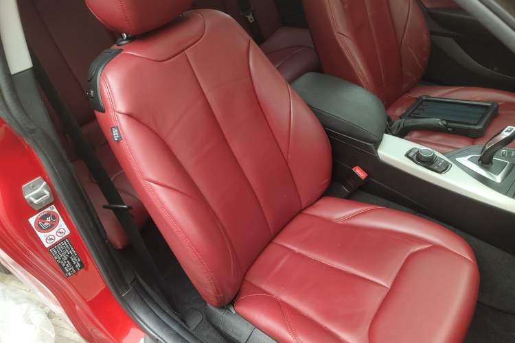 Used BMW 2 Series 2014 220i Leading Model Right Front Seat