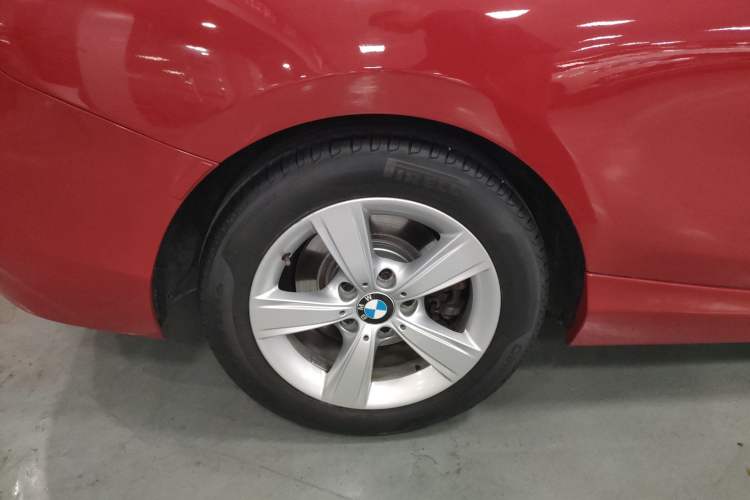 Used BMW 2 Series 2014 220i Leading Model Right Rear Wheel Hub