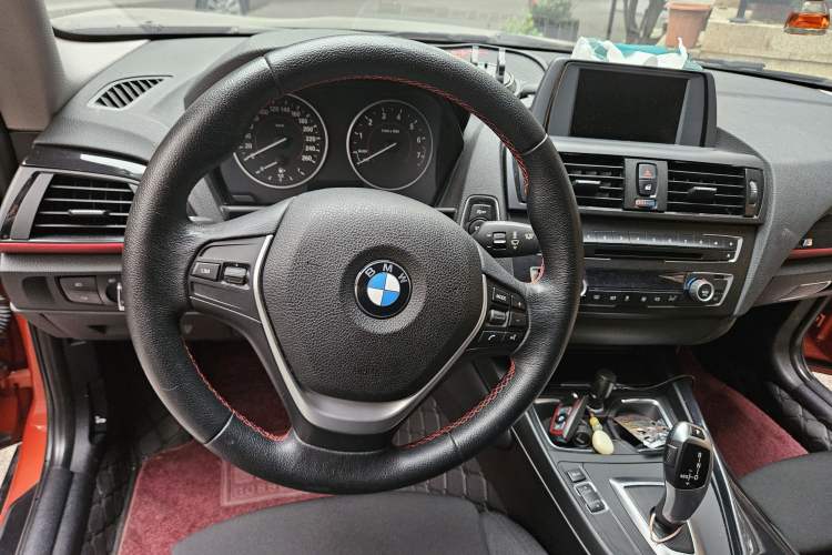 Used BMW 2 Series 2014 220i Sport Design Package Steering Wheel