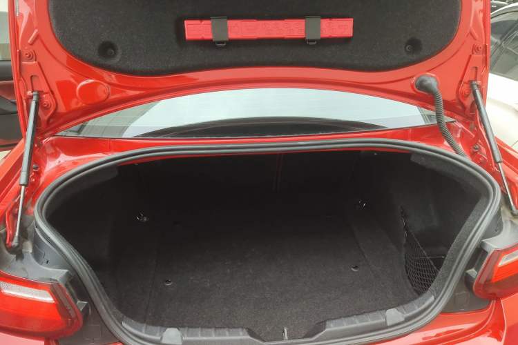 Used BMW 2 Series 2014 220i Leading Model Trunk