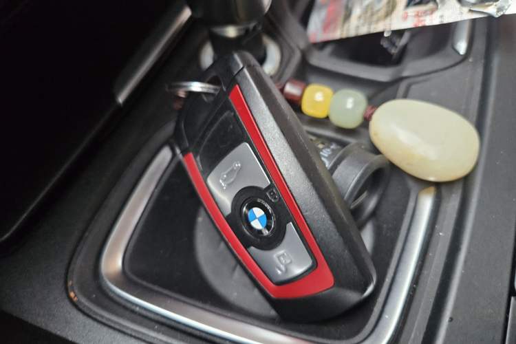 Used BMW 2 Series 2014 220i Sport Design Package Vehicle Key