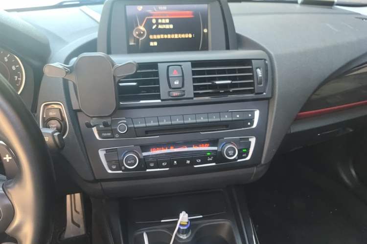 Used BMW 2 Series 2014 220i Leading Model Audio And AC Panel