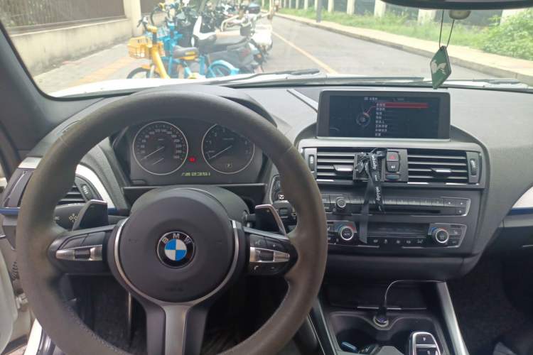 Used BMW 2 Series 2014 M235i Center Console