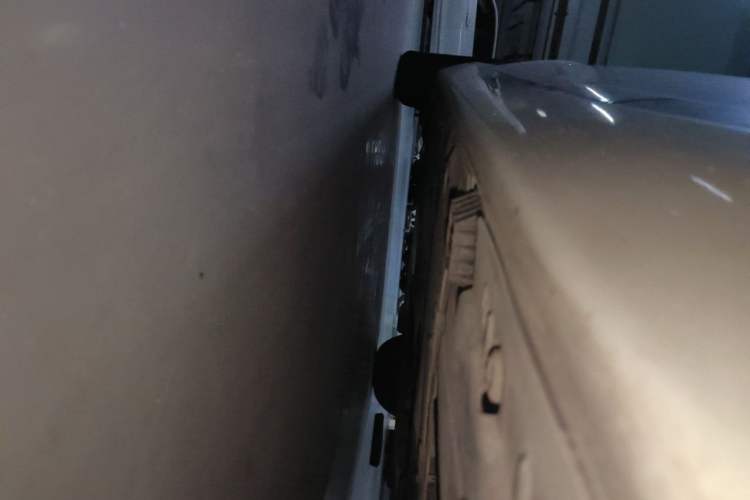 Used BMW 2 Series 2014 220i Sport Design Package Chassis Rear Left