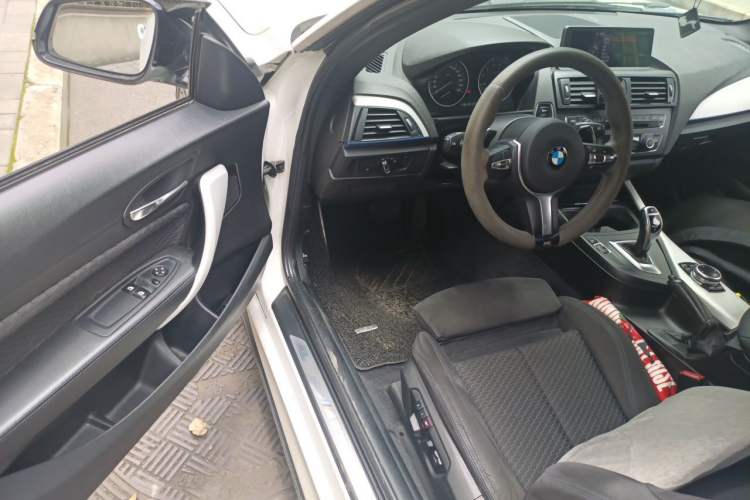 Used BMW 2 Series 2014 M235i Driver Seat