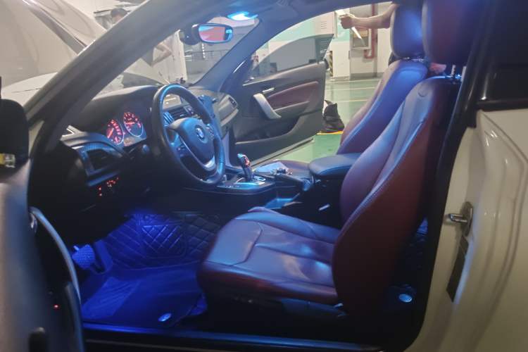 Used BMW 2 Series 2014 220i Leading Model Driver Seat