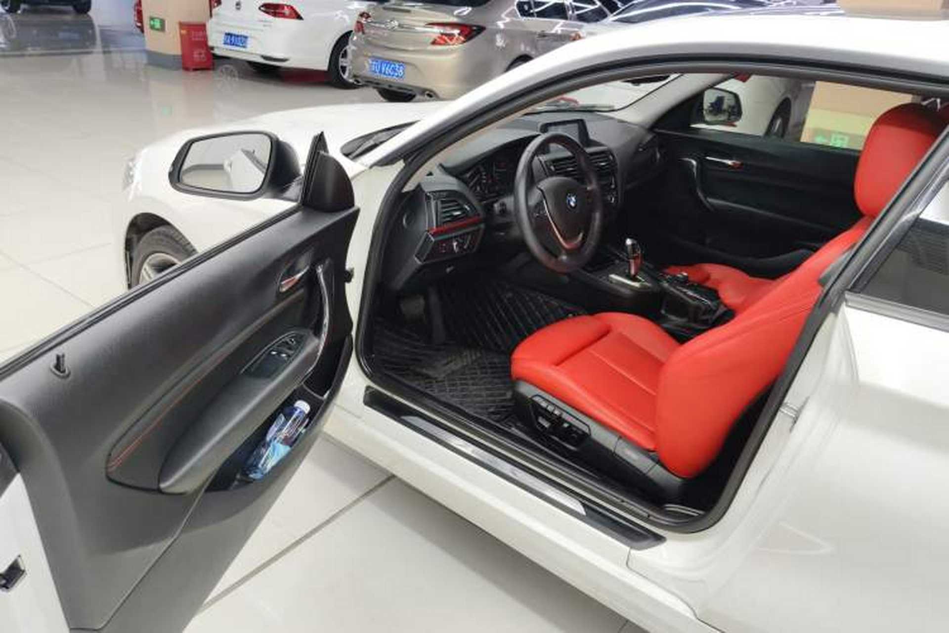 Used BMW 2 Series 2014 220i Sport Design Package Driver Seat