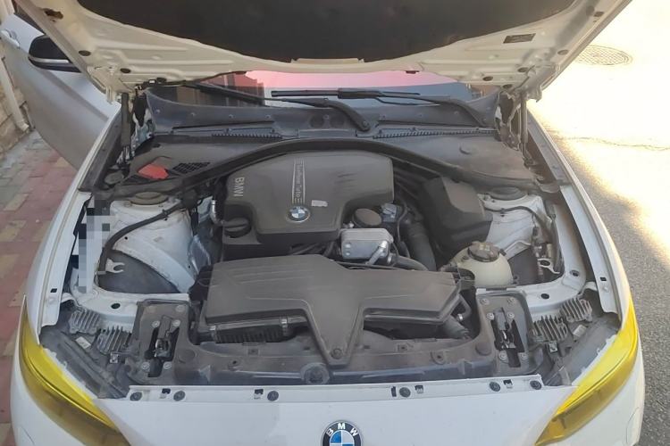 Used BMW 2 Series 2014 220i Leading Model Engine Bay