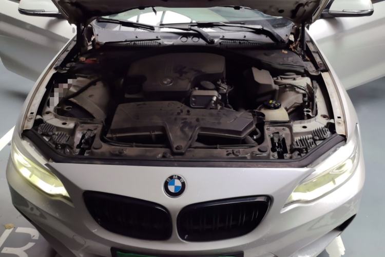 Used BMW 2 Series 2014 220i Leading Model Engine Bay