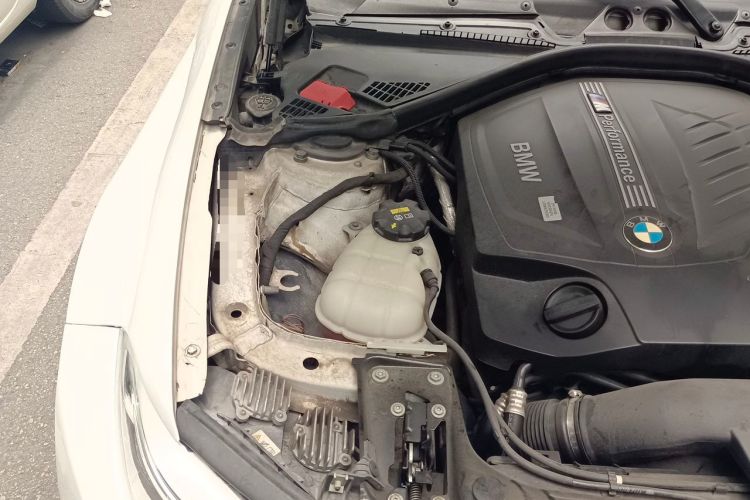 Used BMW 2 Series 2014 M235i Engine Bay Right