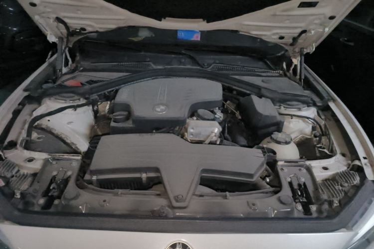 Used BMW 2 Series 2014 220i Sport Design Package Engine Bay