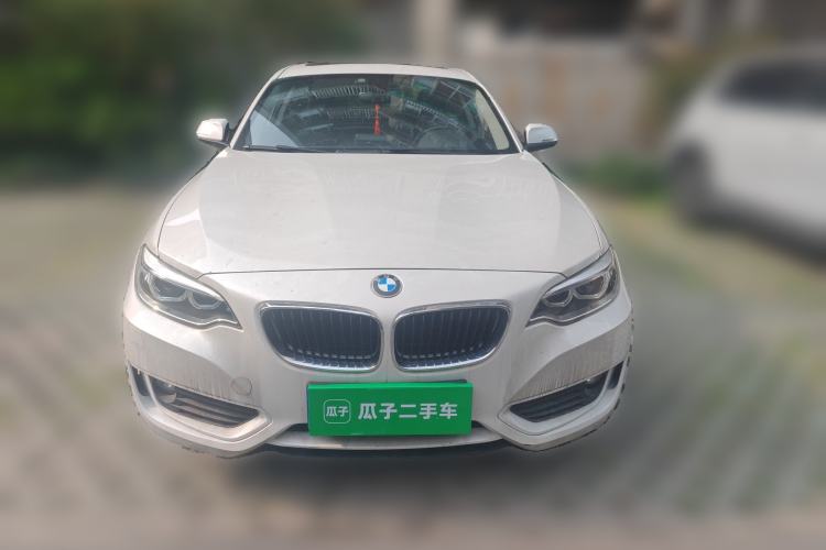 Used BMW 2 Series 2014 220i Leading Model Exterior 1
