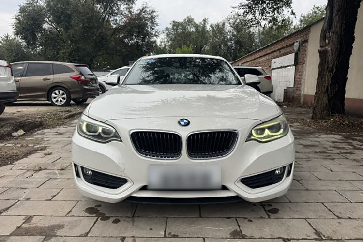 Used BMW 2 Series 2014 220i Leading Model Exterior 1