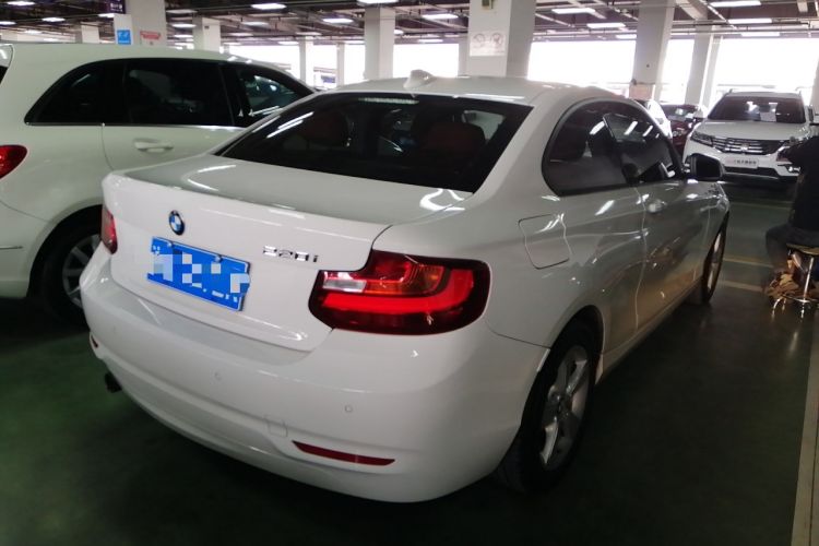 Used BMW 2 Series 2014 220i Leading Model Exterior 3