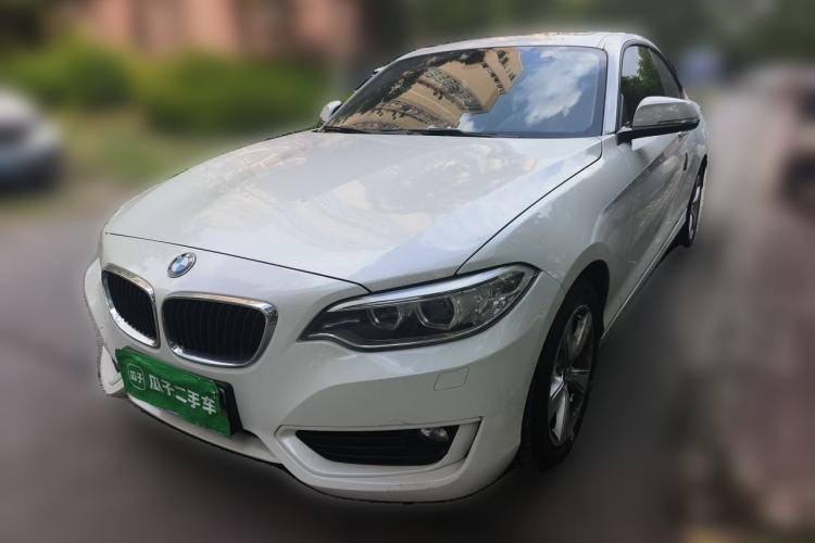 BMW 2 Series 2014 220i Leading Model d’occasion Guazi used car, China used car export, Used car for sale, Used cars, Cheapest cars for sale