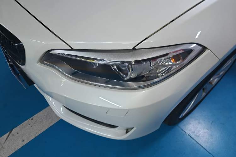 Used BMW 2 Series 2014 220i Leading Model Left Front Headlight