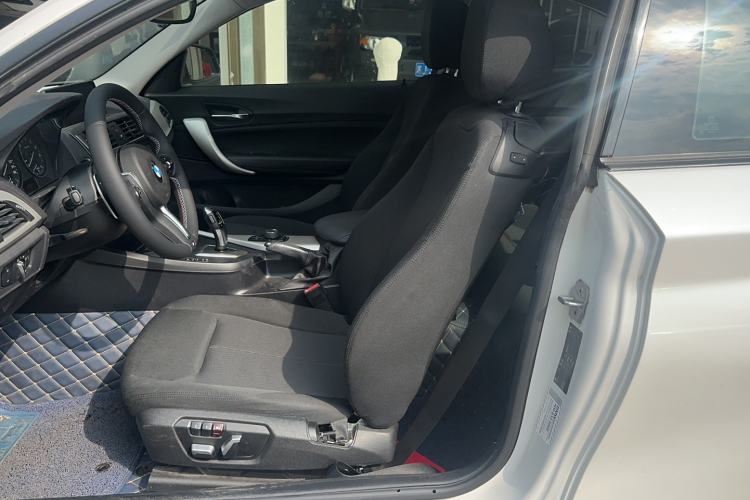 Used BMW 2 Series 2014 220i Leading Model Left Front Seat