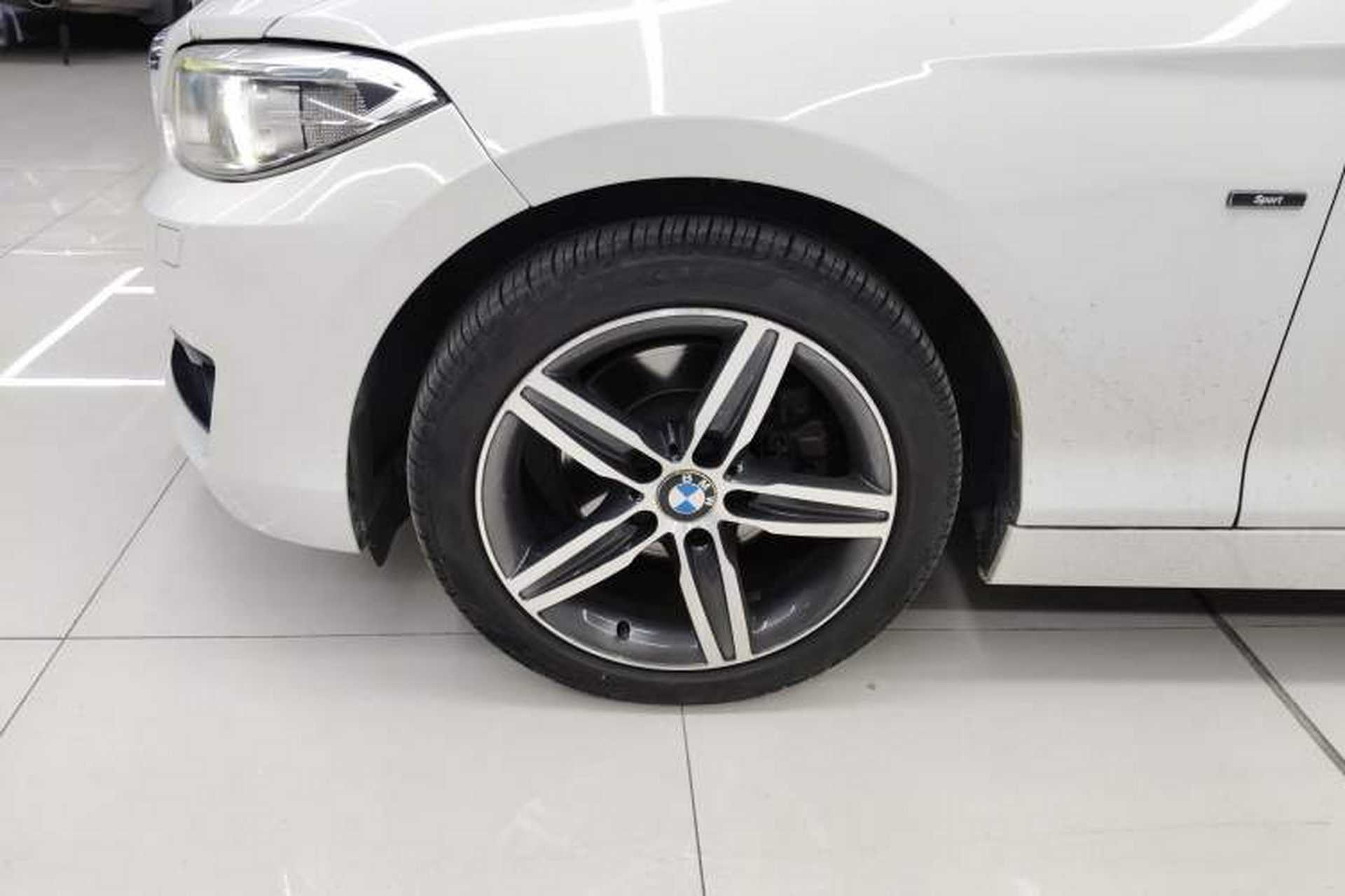Used BMW 2 Series 2014 220i Sport Design Package Left Front Wheel Hub