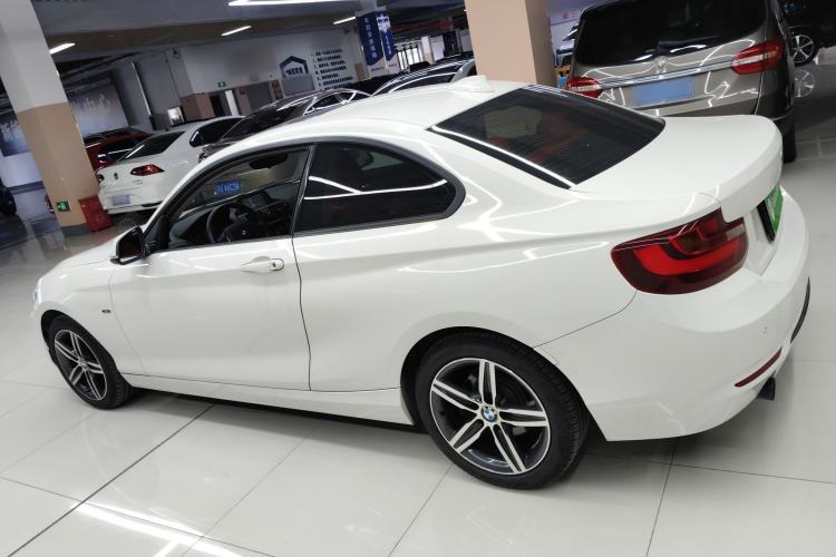 Used BMW 2 Series 2014 220i Sport Design Package Left Side