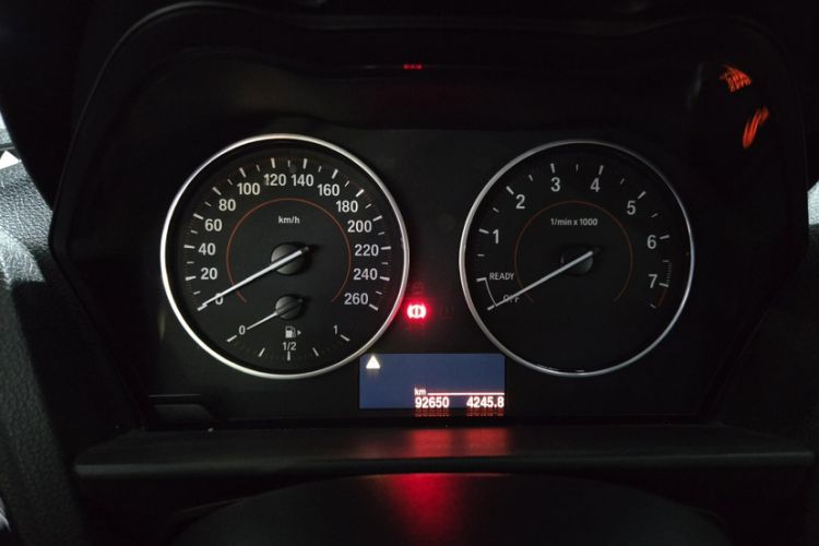 Used BMW 2 Series 2014 220i Leading Model Odometer Close Up