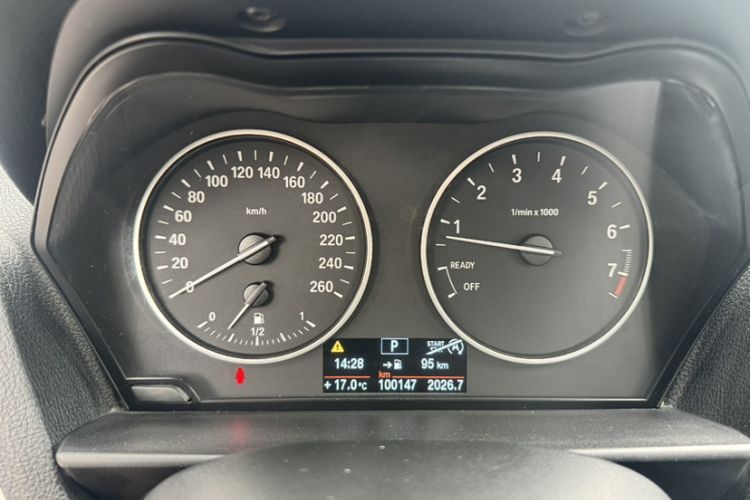 Used BMW 2 Series 2014 220i Leading Model Odometer Close Up
