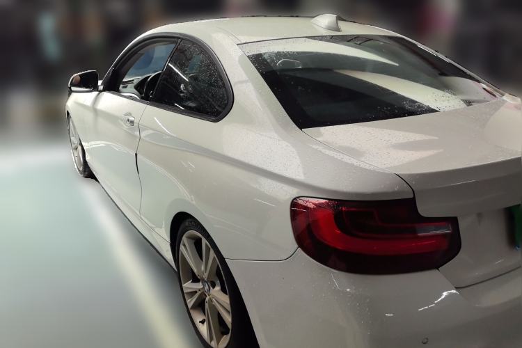 Used BMW 2 Series 2014 220i Leading Model Rear Left 45 Deg