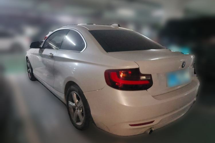 Used BMW 2 Series 2014 220i Sport Design Package Rear Left 45 Deg