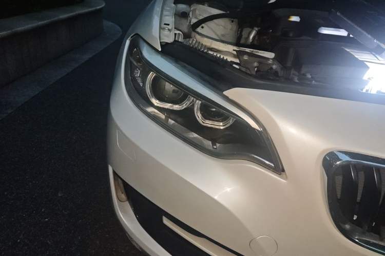 Used BMW 2 Series 2014 220i Sport Design Package Right Front Headlight