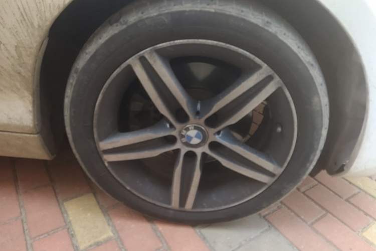 Used BMW 2 Series 2014 220i Leading Model Right Front Wheel Hub