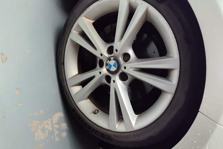 Used BMW 2 Series 2014 220i Leading Model Right Front Wheel Hub