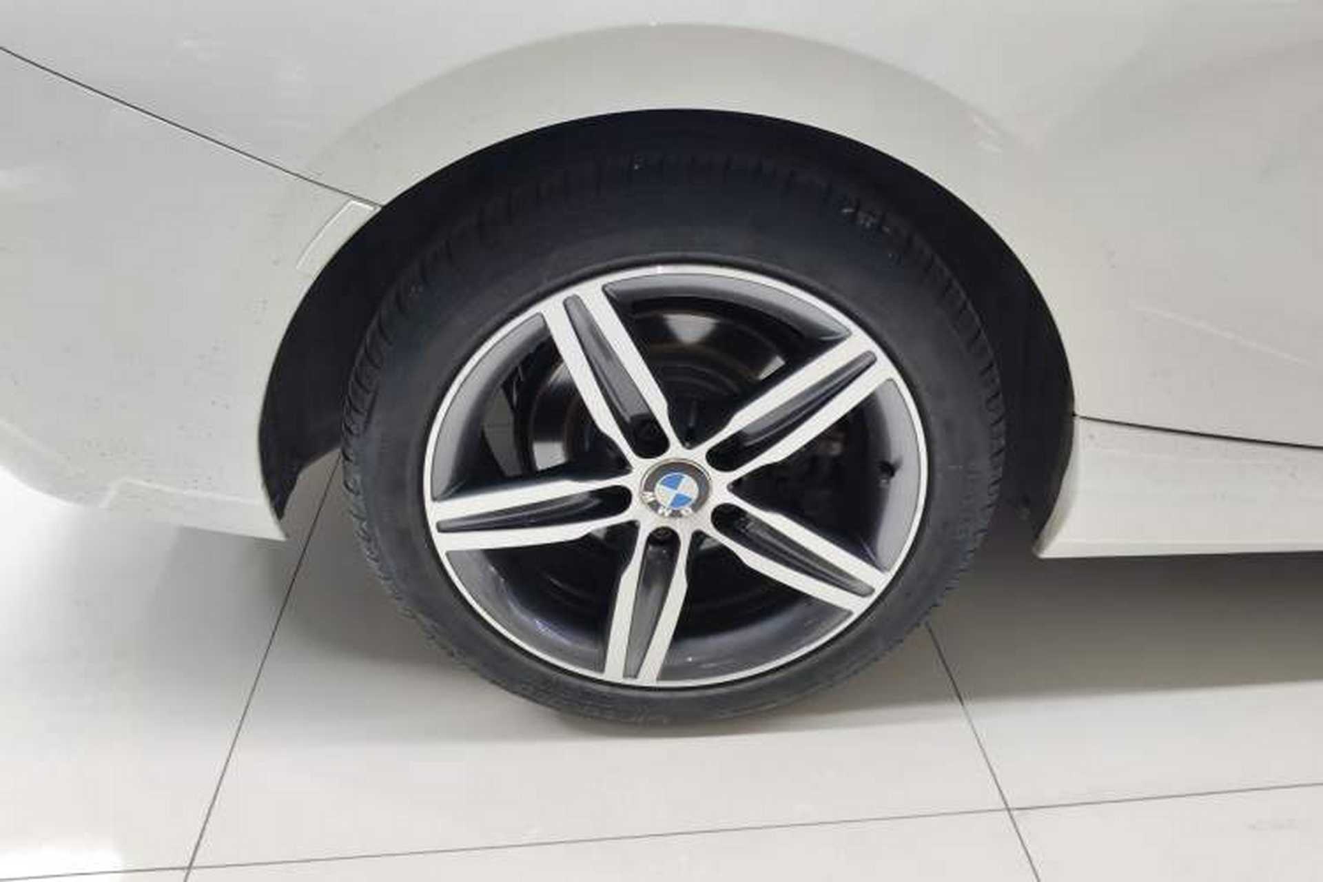 Used BMW 2 Series 2014 220i Sport Design Package Right Rear Wheel Hub