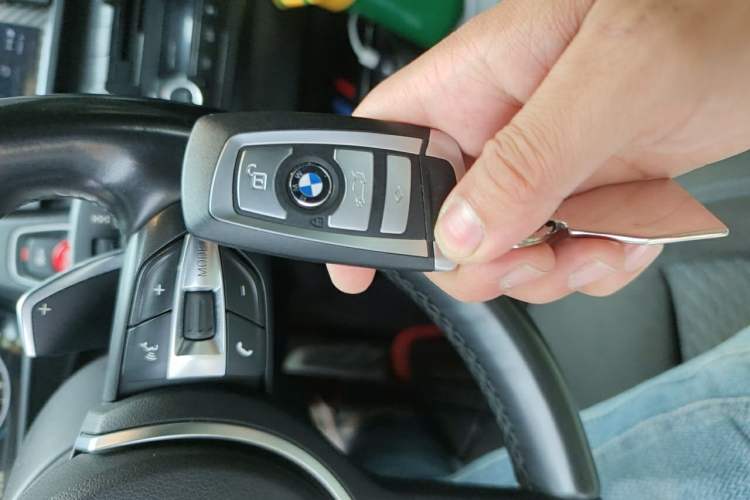 Used BMW 2 Series 2014 M235i Vehicle Key
